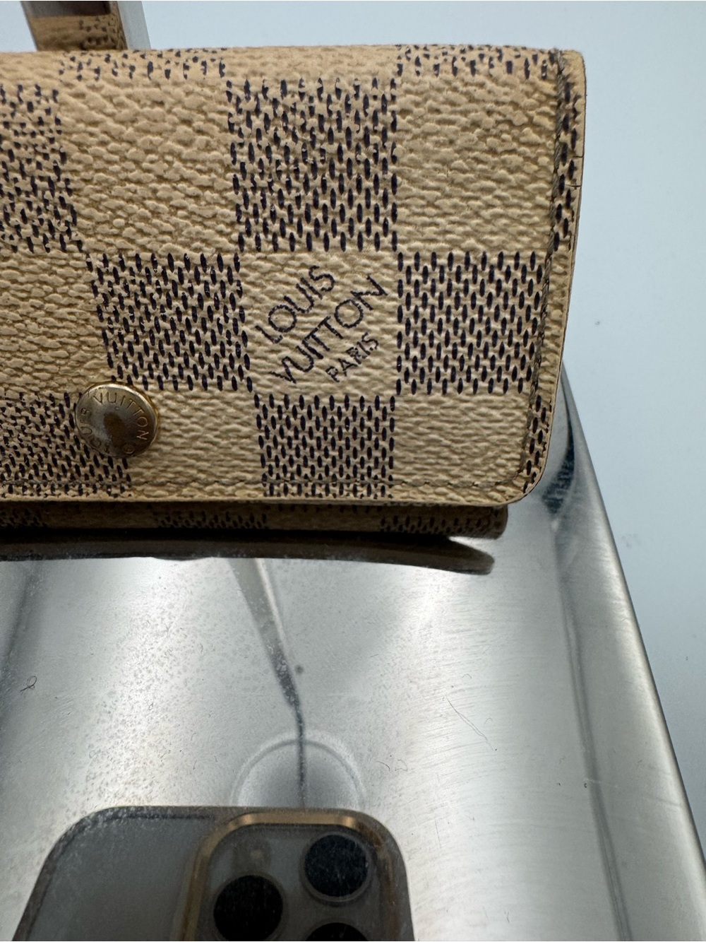 Louis Vuitton Damier Azur Multicles Key Holder - Picture 2 of 8